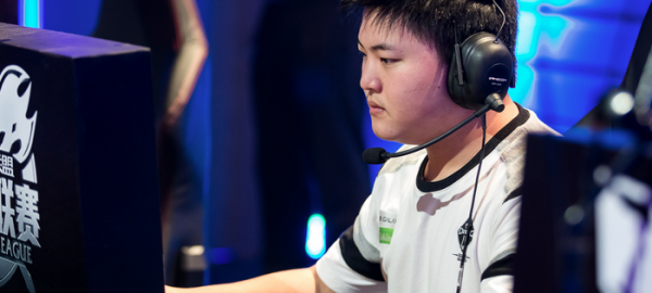 芒果体育-包含Uzi新星关键助攻表现惊艳，独行侠未来可期！的词条